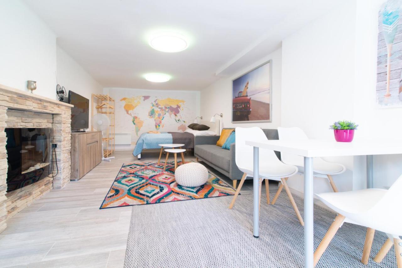 Cosy And Colorful Apartment סנטאנדרה מראה חיצוני תמונה