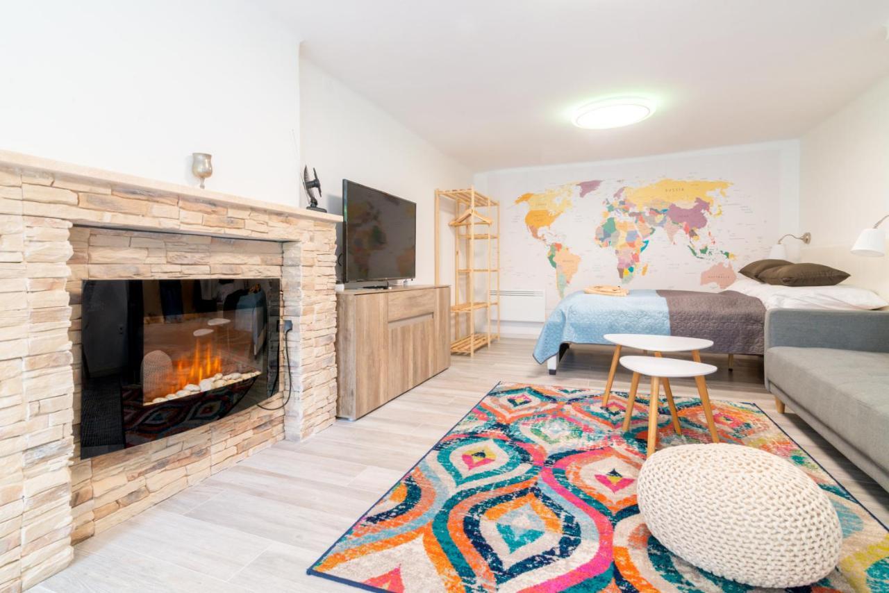 Cosy And Colorful Apartment סנטאנדרה מראה חיצוני תמונה